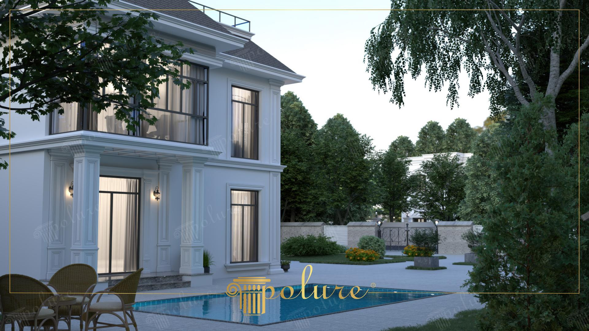 Yüzme havuzu kenarında yer alan yivli kare pilaster sütunları ve pencere söveleri ile villa arka cephe verandası