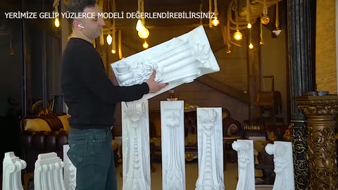 Beyaz payanda göğüs hizasında tutularak çok katmanlı profili tanıtılıyor
