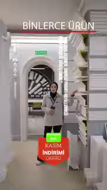 Kemerli giriş, sütun ve geniş pervazlarla tamamlanmış halde gösteriliyor