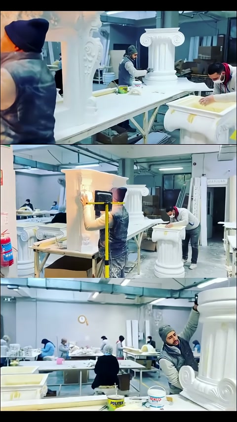 Bistro masa için hazırlanan sütun ayak tezgâh üzerinde duruyor