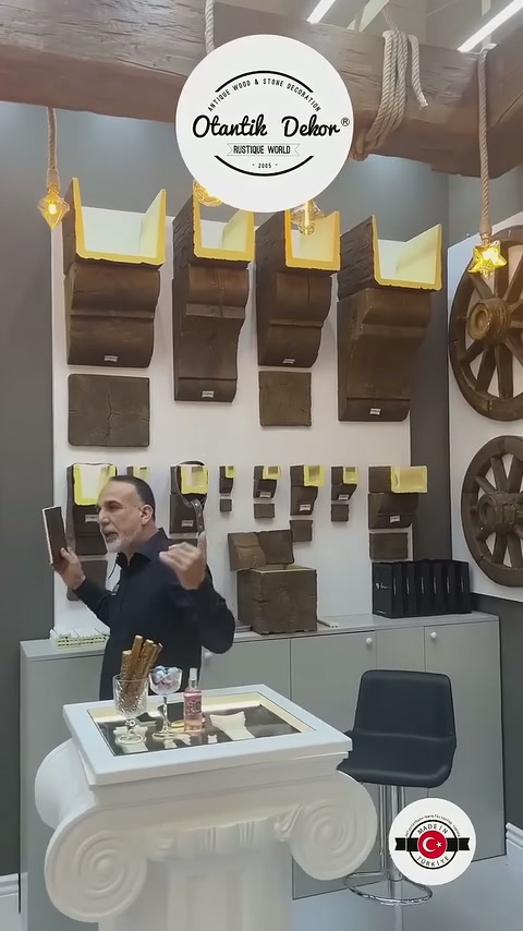 Farklı boyutlardaki kiriş kesitleri sunum yapılan duvarda sergileniyor