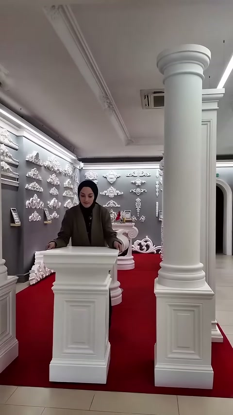 Sunucu katmanlı üst yüzeye sahip kaide parçalarını tanıtıyor
