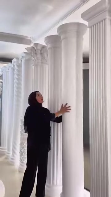 Sunucu, farklı gövde biçimlerindeki sütun seçeneklerini yan yana gösteriyor.