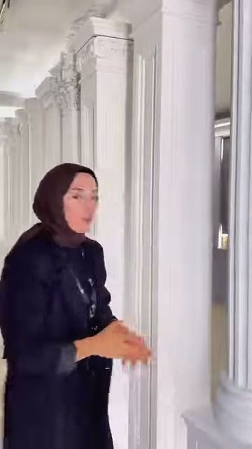 Yivli sütunların gövde kalınlıkları ve kanal biçimleri yan yana görülüyor.